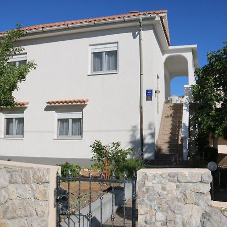 Apartments Nadenic Šilo Kültér fotó