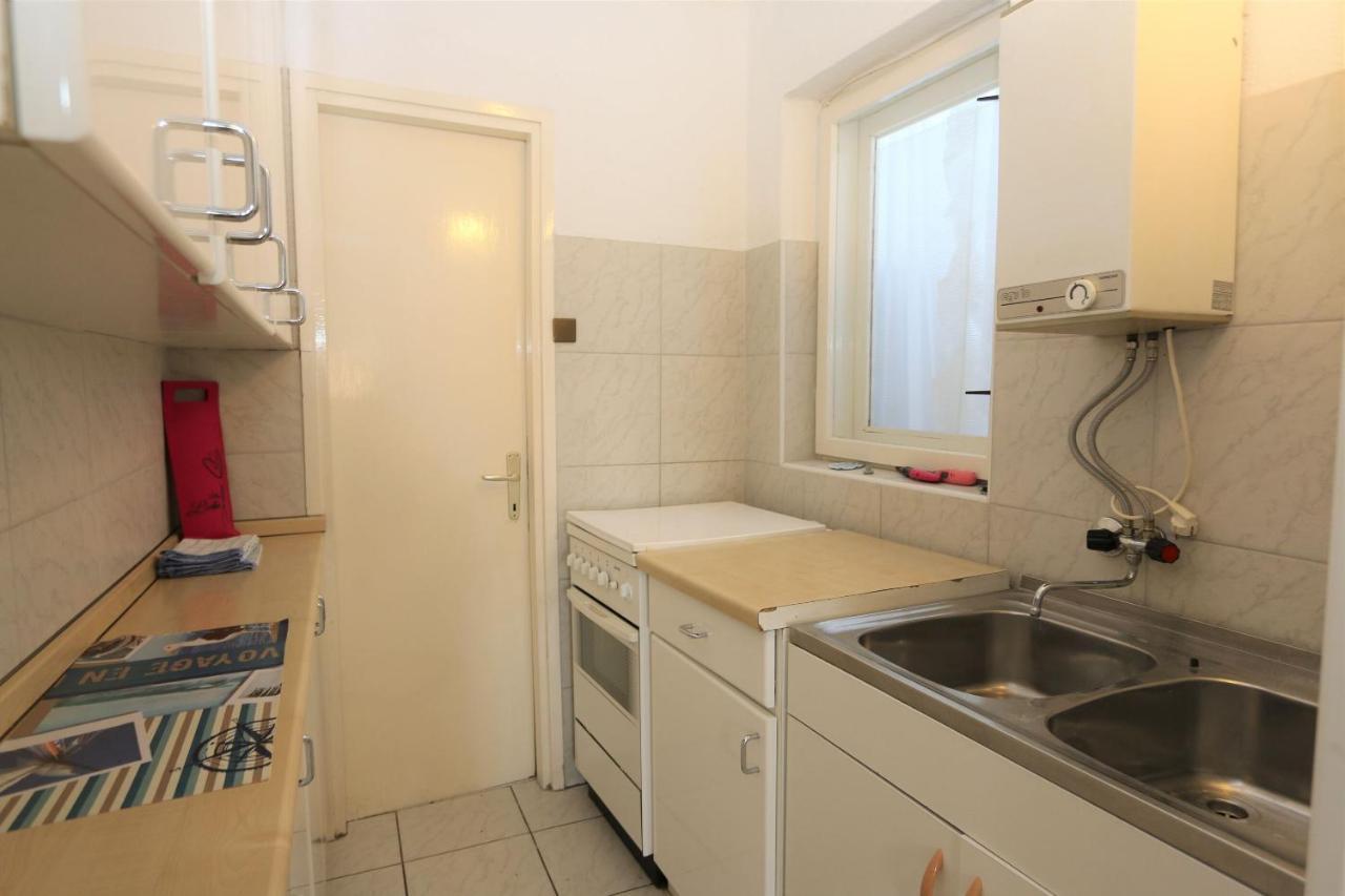 Apartments Nadenic Šilo Kültér fotó